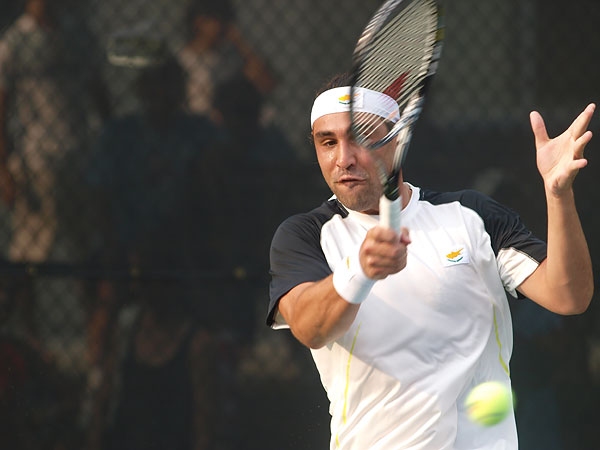 Marcos Battles Past Zeballos