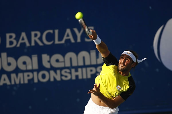 Marcos Secures Dubai Quarter-final Spot