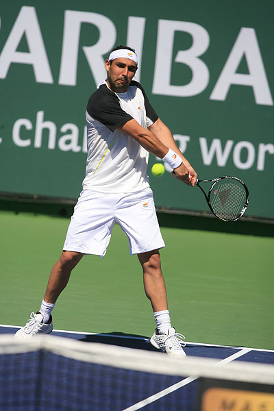 Marcos Advances To Third Round